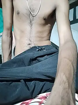 Snapshot of Tushu_under19_boy chatting on 25, 6, 2026 Tushu under19 boy online show from 25, 6, 2026