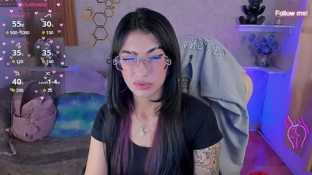 mia smoke  online show from 17, 6, 2026