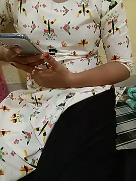 Snapshot of Seema_yadav01 chatting on 18, 6, 2026 Seema yadav01 online show from 18, 6, 2026