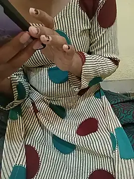 Snapshot of Seema_yadav01 chatting on 4, 7, 2026 Seema yadav01 online show from 4, 7, 2026
