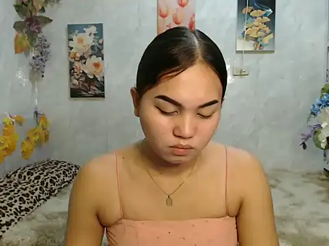 Snapshot of ur_asiankat chatting on 12, 6, 2026 ur asiankat online show from 12, 6, 2026