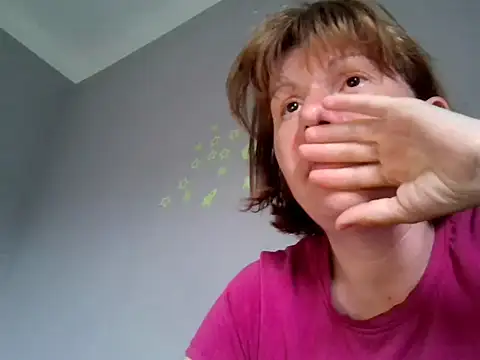 Snapshot of sarahme2 chatting on 8, 5, 2026 sarahme2 online show from 8, 5, 2026
