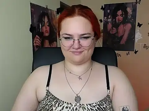 RinaRiii online show from 8, 7, 2026