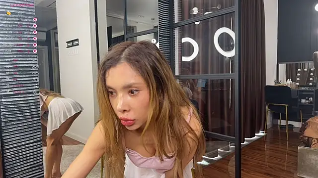 Snapshot of chio_san chatting on 13, 5, 2026 chio san online show from 13, 5, 2026