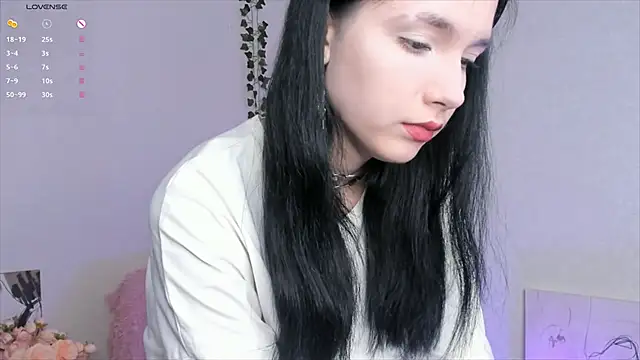 NormaRegehr online show from 5, 6, 2026