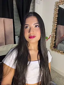 Snapshot of SabrinaX_X chatting on 19, 6, 2026 SabrinaX X online show from 19, 6, 2026