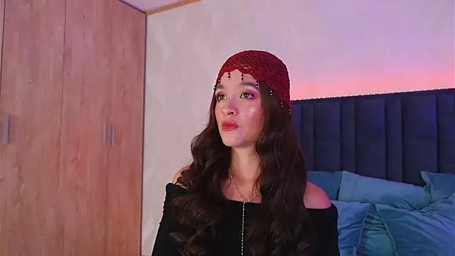 Snapshot of LucyFlame chatting on 26, 7, 2026 LucyFlame online show from 26, 7, 2026