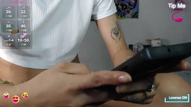 Snapshot of bastethott chatting on 15, 7, 2026 bastethott online show from 15, 7, 2026