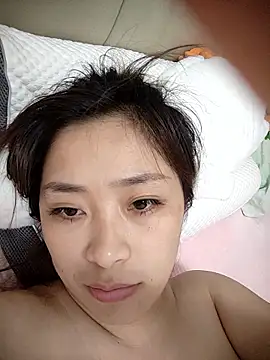 Snapshot of xinyue-888 chatting on 25, 5, 2026 xinyue-888 online show from 25, 5, 2026