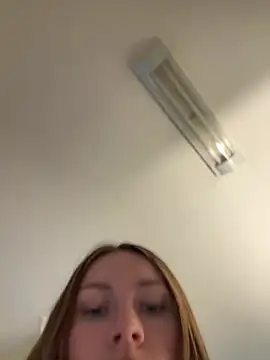 Snapshot of daisycollins chatting on 3, 6, 2026 daisycollins online show from 3, 6, 2026
