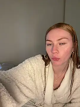 daisycollins online show from 18, 7, 2026