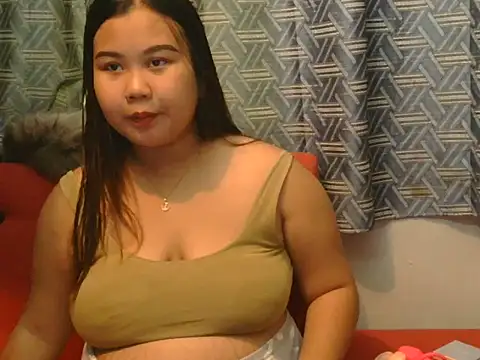 Snapshot of hotchickgirl chatting on 6, 6, 2026 hotchickgirl online show from 6, 6, 2026