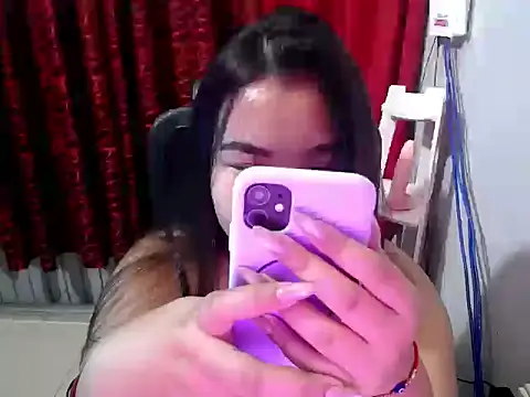 hotchickgirl online show from 29, 6, 2026