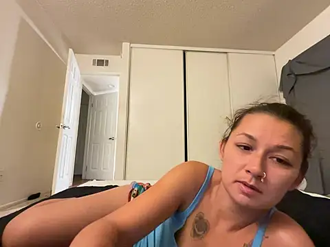 Snapshot of Baybeecakes chatting on 21, 6, 2026 Baybeecakes online show from 21, 6, 2026