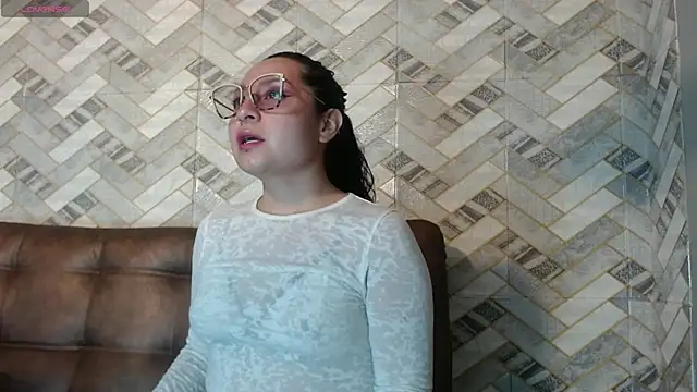Snapshot of koko15_ chatting on 30, 5, 2026 koko15 online show from 30, 5, 2026