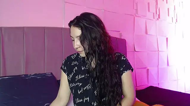 Snapshot of koko15_ chatting on 9, 6, 2026 koko15 online show from 9, 6, 2026