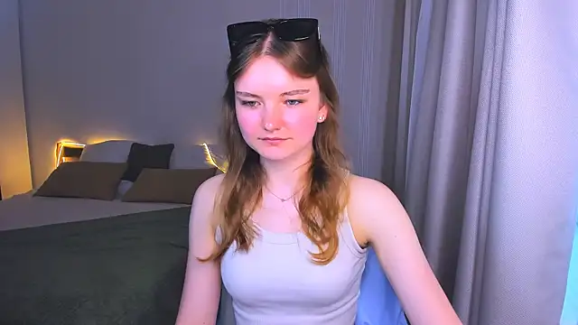 Snapshot of LookEva chatting on 8, 6, 2026 LookEva online show from 8, 6, 2026