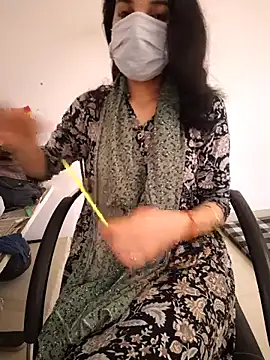 Snapshot of zoya_baby_ chatting on 14, 6, 2026 zoya baby online show from 14, 6, 2026
