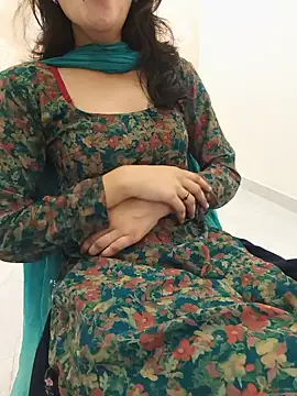 zoya baby  online show from 2, 8, 2026