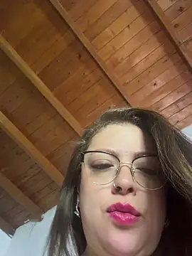 Snapshot of Lilith_Desire chatting on 12, 5, 2026 Lilith Desire online show from 12, 5, 2026