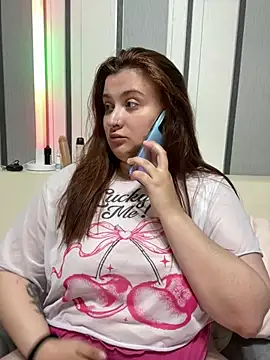 Snapshot of AureTease chatting on 4, 6, 2026 AureTease online show from 4, 6, 2026