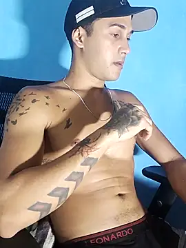 Snapshot of jeaxreyex23 chatting on 8, 5, 2026 jeaxreyex23 online show from 8, 5, 2026