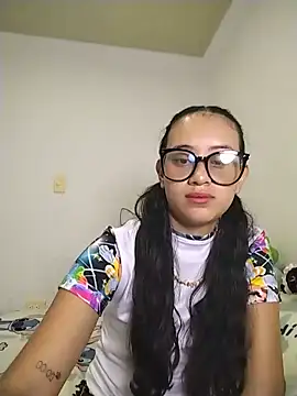 L0lita Emi12 online show from 19, 5, 2026