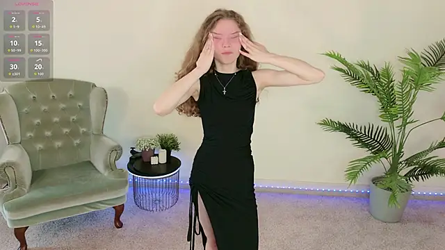 Snapshot of Mila_Stain chatting on 9, 6, 2026 Mila Stain online show from 9, 6, 2026