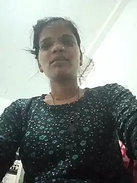Snapshot of Student_garl_1 chatting on 9, 8, 2026 Student garl 1 online show from 9, 8, 2026