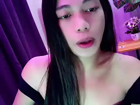 Snapshot of sexyfucksophia chatting on 5, 7, 2026 sexyfucksophia online show from 5, 7, 2026