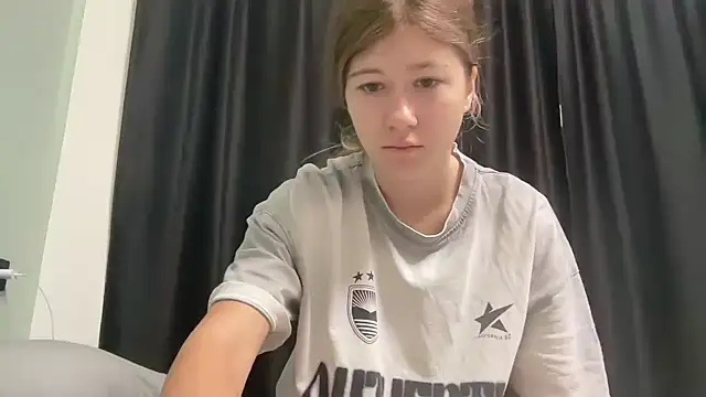 Snapshot of GraceCook_ chatting on 2, 8, 2026 GraceCook online show from 2, 8, 2026