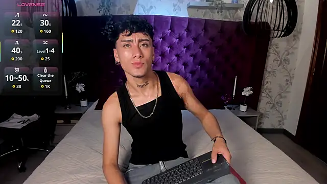Spencerwhite  online show from 31, 5, 2026