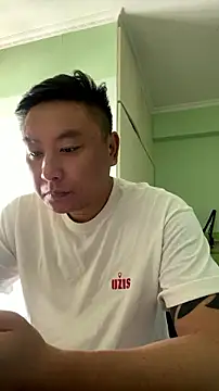 Snapshot of mrcake666 chatting on 20, 7, 2026 mrcake666 online show from 20, 7, 2026