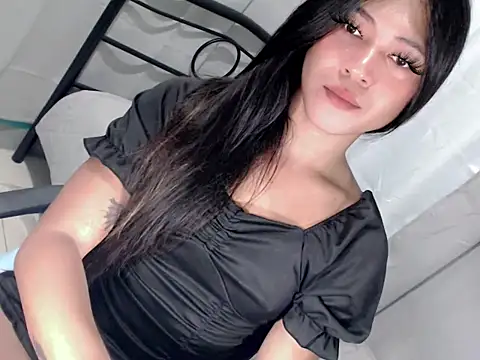 Snapshot of Ladymikaela chatting on 20, 5, 2026 Ladymikaela online show from 20, 5, 2026