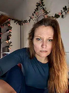 Snapshot of Candy_Cougar chatting on 10, 5, 2026 Candy Cougar online show from 10, 5, 2026
