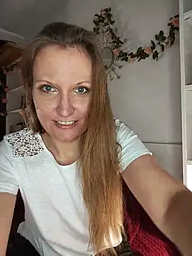 Snapshot of Candy_Cougar chatting on 14, 5, 2026 Candy Cougar online show from 14, 5, 2026