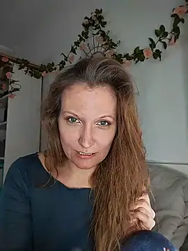 Snapshot of Candy_Cougar chatting on 9, 6, 2026 Candy Cougar online show from 9, 6, 2026