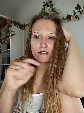 Candy Cougar online show from 10, 7, 2026