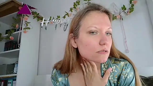 Candy Cougar online show from 25, 7, 2026