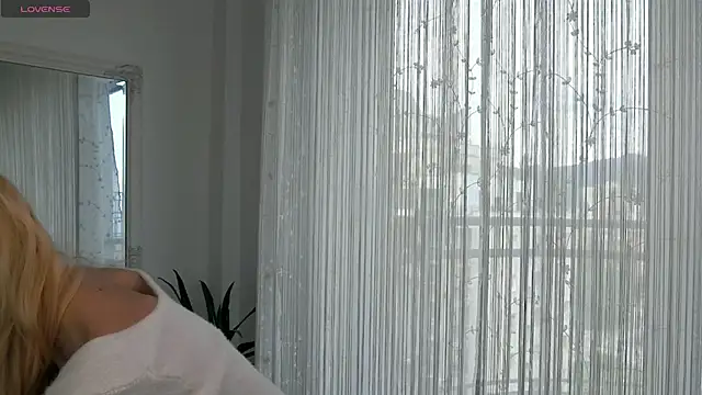 Snapshot of Belle_Blondy chatting on 16, 5, 2026 Belle Blondy online show from 16, 5, 2026