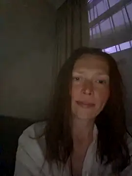 Snapshot of MillaSmileX chatting on 19, 5, 2026 MillaSmileX online show from 19, 5, 2026