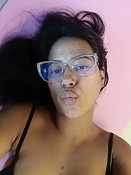 Raven stonee01 online show from 15, 5, 2026