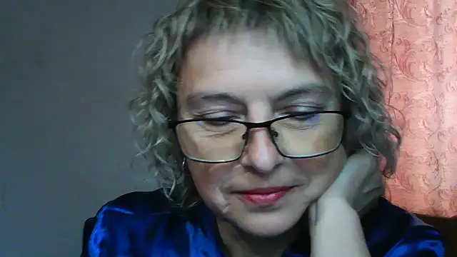 Snapshot of ElizabethGorden chatting on 17, 6, 2026 ElizabethGorden online show from 17, 6, 2026