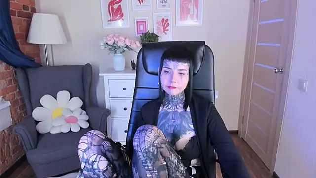 Snapshot of Bloood__Mary chatting on 4, 8, 2026 Bloood Mary online show from 4, 8, 2026