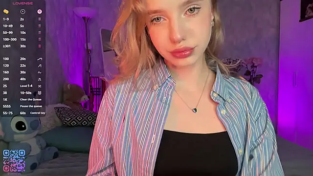 Snapshot of Eve_Dark_Side chatting on 13, 6, 2026 Eve Dark Side online show from 13, 6, 2026