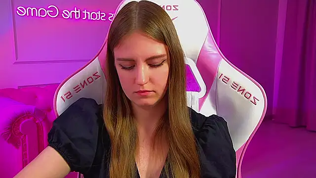 SofiaSarvains online show from 11, 6, 2026