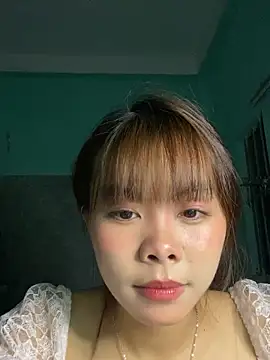 Snapshot of Cry_sexy chatting on 13, 5, 2026 Cry sexy online show from 13, 5, 2026