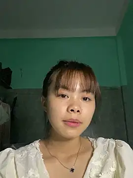 Snapshot of Cry_sexy chatting on 16, 5, 2026 Cry sexy online show from 16, 5, 2026