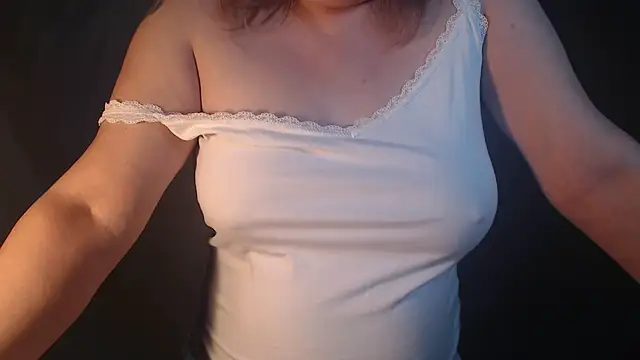 Snapshot of supernipll chatting on 17, 6, 2026 supernipll online show from 17, 6, 2026