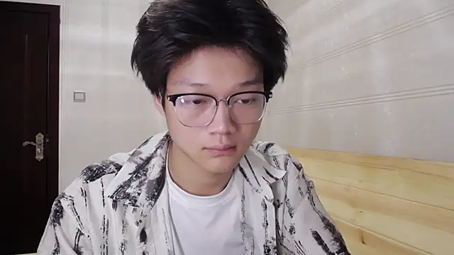 Snapshot of XJ-XIAOXIAO chatting on 5, 5, 2026 XJ-XIAOXIAO online show from 5, 5, 2026